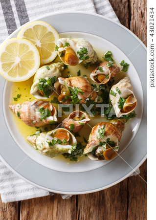 French seafood 43021434