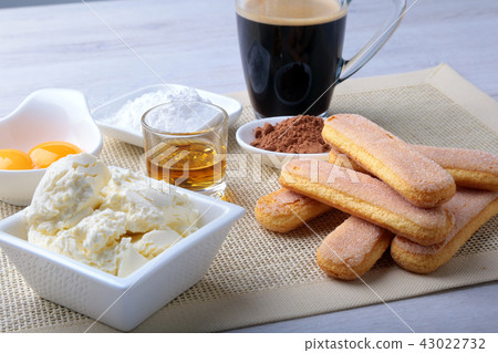 ingredient for homemade tiramisu cake in close up. 43022732