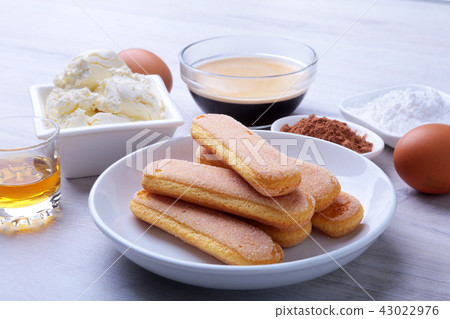 ingredient for homemade tiramisu cake in close up. 43022976