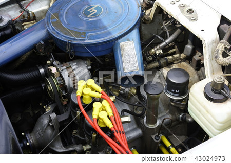 Mazda's first domestically produced car with a rotary engine Cosmo Sports first generation 1968 Sand casting carbon steel spray 2 rotor Mazda's first domestically produced car with a rotary engine Cosmo Sports first generation 1968 Sand casting carbon steel spray 2 rotor 43024973