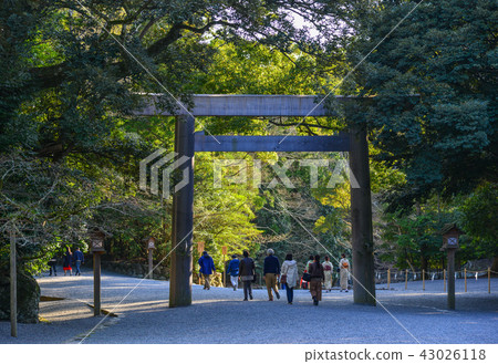 People visit Ise Grand Shrine (Ise Jingu) People visit Ise Grand Shrine (Ise Jingu) 43026118