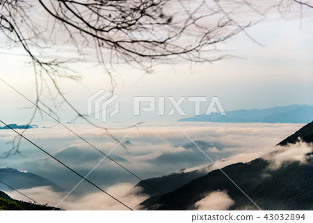 西巒大山 西巒大山 43032894