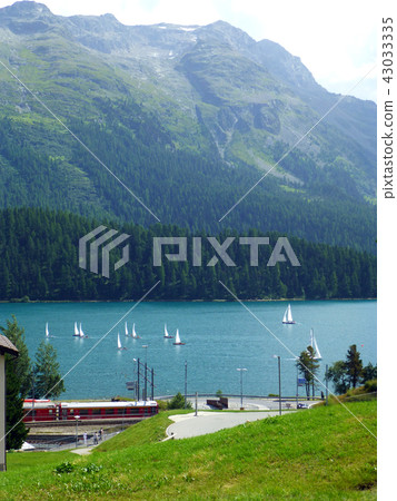 聖莫里茨湖遊艇瑞士旅遊 43033335