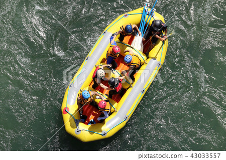 Rafting 43033557