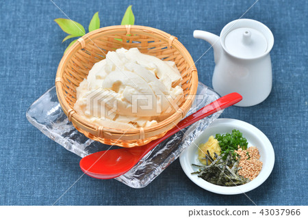 夏天粘豆腐，豆腐，竹豆腐，冷豆腐，冷豆腐，形象。 43037966