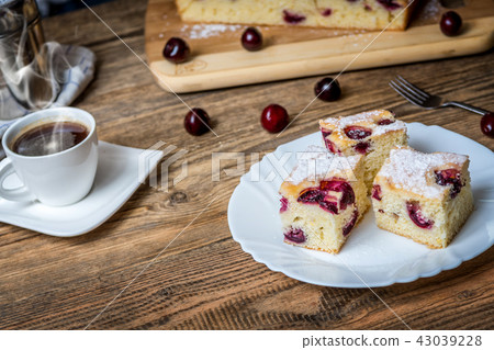 Czech bubble cake 43039228