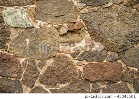 wall with granit stones 43043501