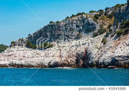 Coast near Portovenere, Italy 43043986