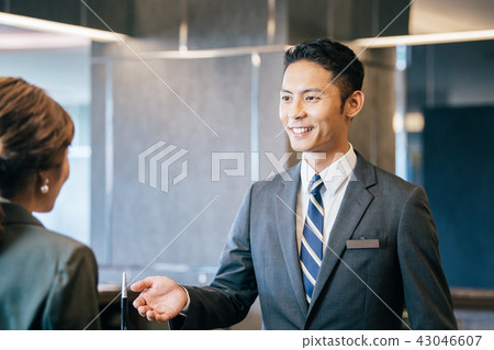 Business receptionist 43046607