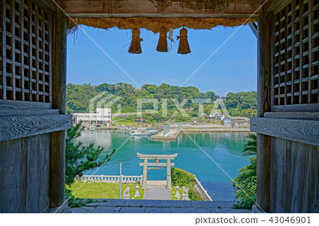 [Tajima Shrine] Kabe Island, Yobuko Town, Karatsu City, Saga Prefecture 43046901