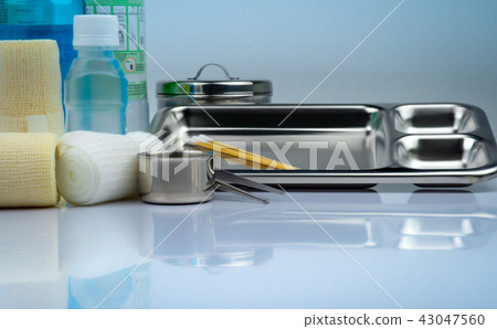 Wound care dressing set. Medical tool instrument. 43047560