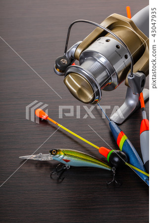 Coil and floats for a fishing rod Coil and floats for a fishing rod 43047935
