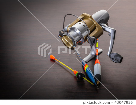 Coil and floats for a fishing rod Coil and floats for a fishing rod 43047936