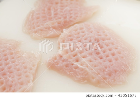 Preparing chicken breast meat Preparing chicken breast meat 43051675