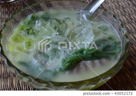 Sweets in Thailand (Ayutaya / Thailand) Sweets in Thailand (Ayutaya / Thailand) 43052172