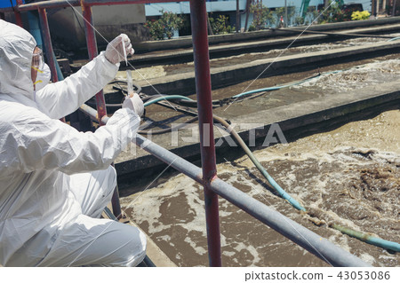 Scientists are examining the quality of waste  43053086