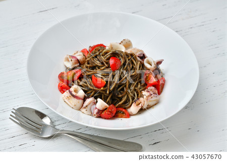 注意)蒸汽合成是潤飾合成。使用市售的Ikasumi醬。它不是魷魚袋的魷魚。 注意)蒸汽合成是潤飾合成。使用市售的Ikasumi醬。它不是魷魚袋的魷魚。 43057670