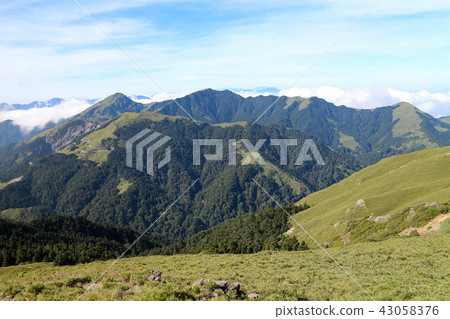 Hehuanshan scenery Baiyue sunny weather 43058376