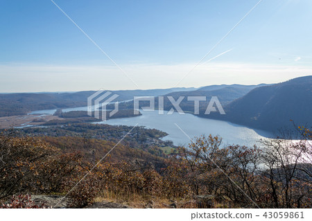 Cold Spring 43059861