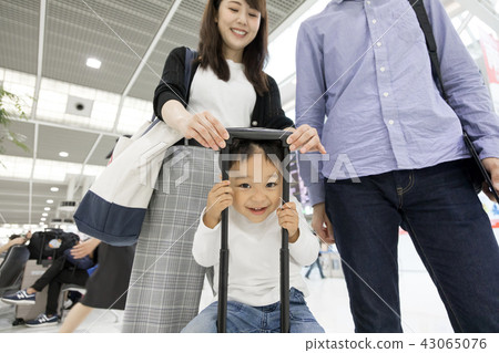 Airport family tour Airport family tour 43065076