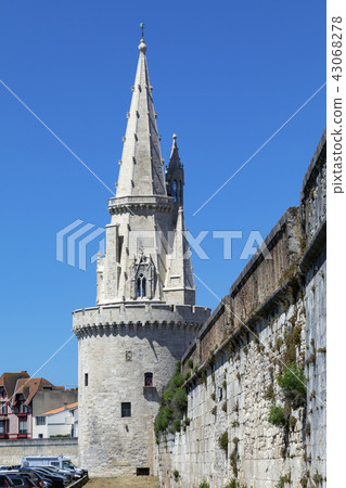 Tower of the Lantern - La Rochelle - France 43068278