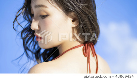 泳裝女性肖像 泳裝女性肖像 43069454