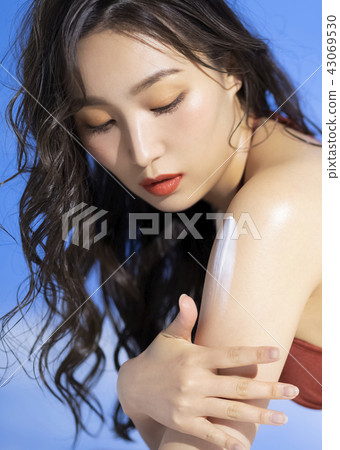 泳裝女性肖像 泳裝女性肖像 43069530