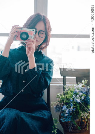 花生活女性肖像 花生活女性肖像 43069892