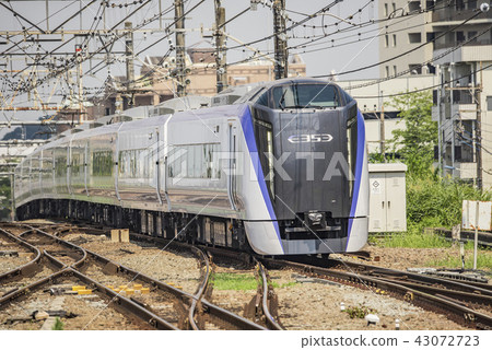 [Limited Express Super Azusa E353 Series Takao Station] 43072723