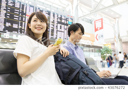 Airport wait time Airport wait time 43076272