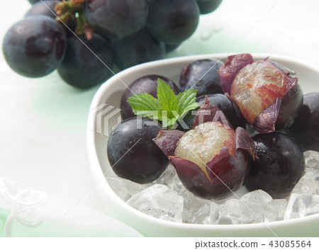 Gigantic peak Gigantic peak 43085564