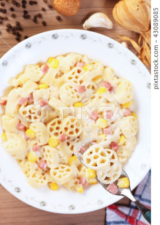 Italian pasta rotelle Italian pasta rotelle 43089085