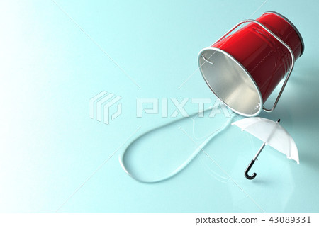 Rain like a bucket turned over 43089331