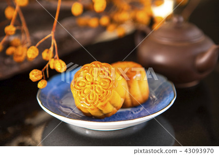 中秋節，月餅，月圓，中秋節、月餅、満月、Mid-Autumn Festival, moon cake 43093970