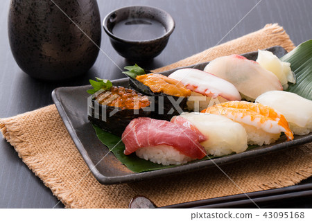 Sushi and sake 43095168
