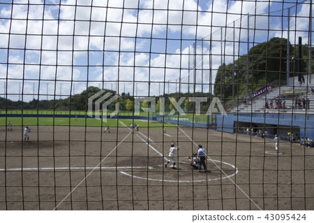 High school baseball spectator seat front row 43095424
