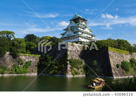 Osaka Castle  43096319