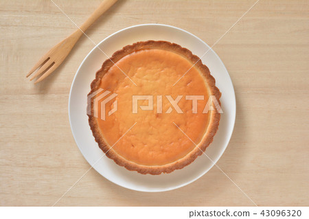 Baked cheese cake  43096320