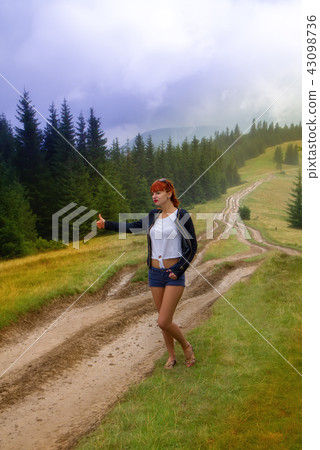 hitch hiker Girl 43098736