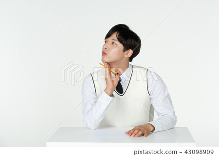 教育，高中生，人 43098909