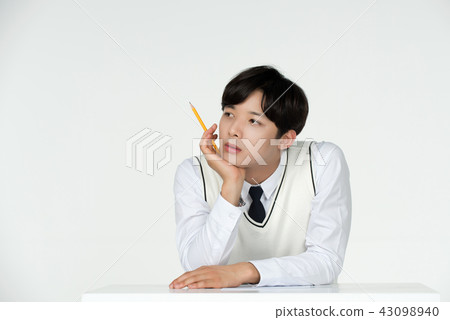 教育，高中生，人 43098940