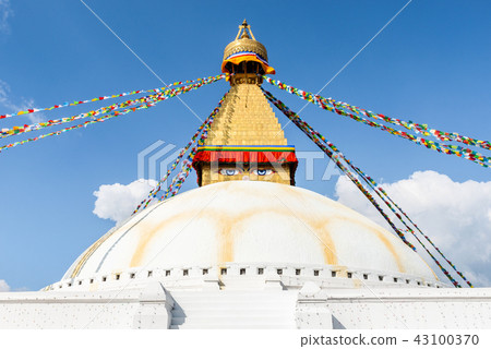 Boudhanath stupa in Kathmandu Boudhanath stupa in Kathmandu 43100370