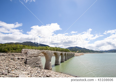 Hokkaido Tauschwetsu River bridge 43108606