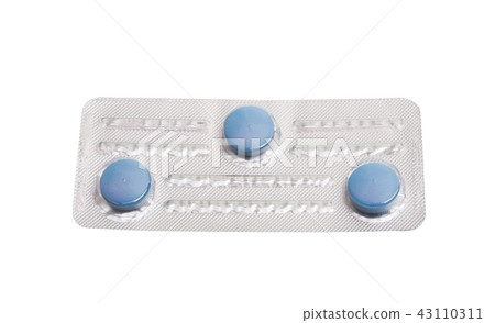 blister with pills isolated 43110311