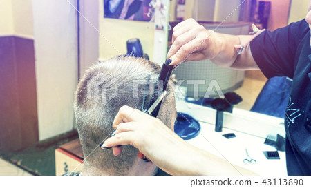 beauty salon, cutting, hairstylist, customer, haircut, beauty concept 43113890