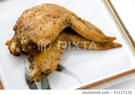 Grill of chicken wings 43117116