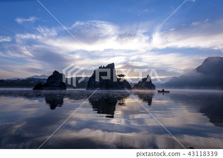 Chungcheongbuk-do, Korea, Danyang, Dodam Sambong 43118339