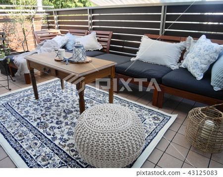 Outdoor living 43125083