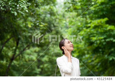 少婦，女商人 43125484