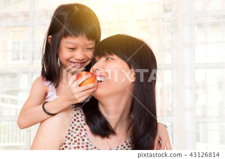 Healthy eating Healthy eating 43126814